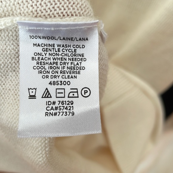 Ann Taylor wool v neck sweater - Picture 5 of 7